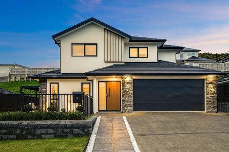 Photo of property in 11 Te Hoiere Street, Aotea, Porirua, 5024