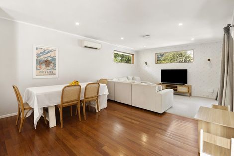 Photo of property in 44 Homewood Crescent, Karori, Wellington, 6012