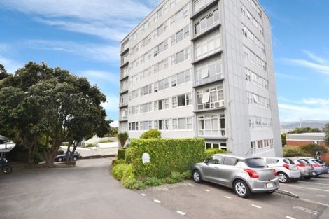Photo of property in Newman Court Apartments, 2 Newman Terrace, Thorndon, Wellington, 6011