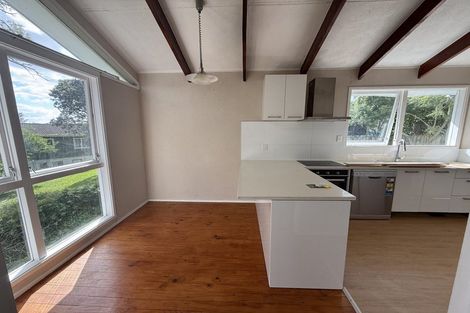 Photo of property in 1/114 Verran Road, Birkdale, Auckland, 0626