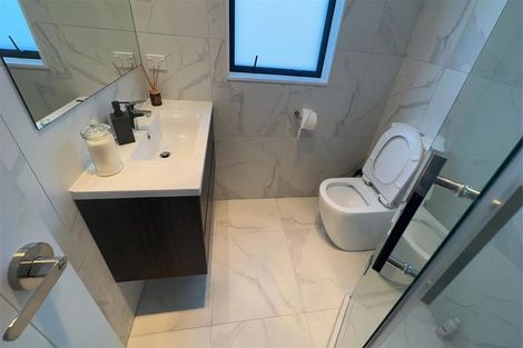 Photo of property in 84 Taikura Avenue, Red Beach, 0932