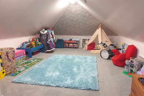 Photo of property in 7 The Topdeck, Whitby, Porirua, 5024