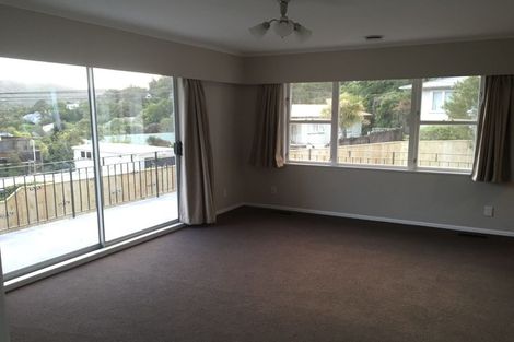 Photo of property in 113 Parkvale Road, Karori, Wellington, 6012