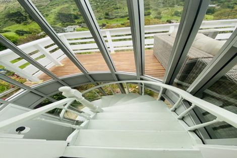 Photo of property in 32 Evans Pass Road, Sumner, Christchurch, 8081