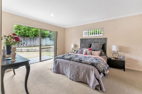 Photo of property in 51 Kelvin Hart Drive, East Tamaki, Auckland, 2013
