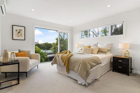 Photo of property in 2/46 Aramoana Avenue, Devonport, Auckland, 0624