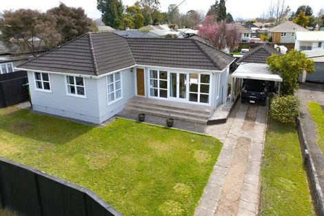 Photo of property in 14 Mahana Road, St Andrews, Hamilton, 3200