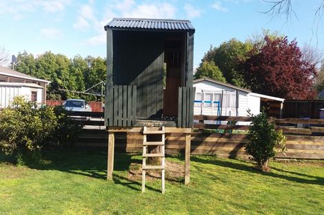 Photo of property in 20 Fisher Place, Carterton, 5713