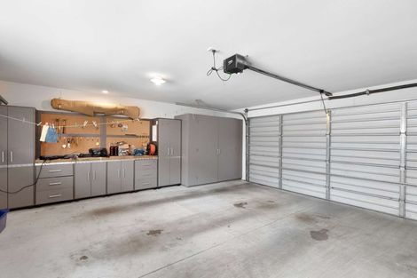 Photo of property in 107 Ruapehu Drive, Fitzherbert, Palmerston North, 4410