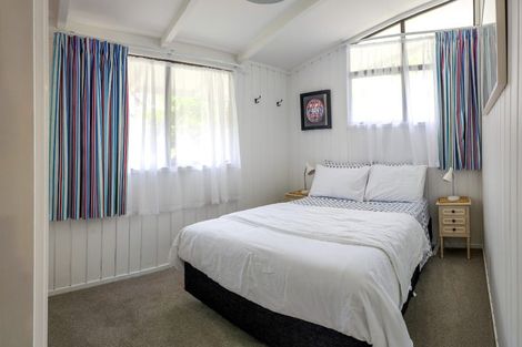 Photo of property in 28 Florance Avenue, Russell, 0202