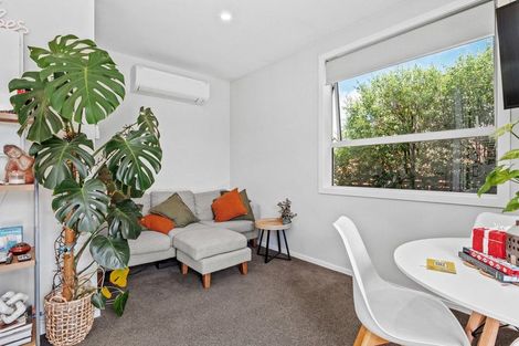 Photo of property in 10 Coburn Place, Lake Hayes, Queenstown, 9304