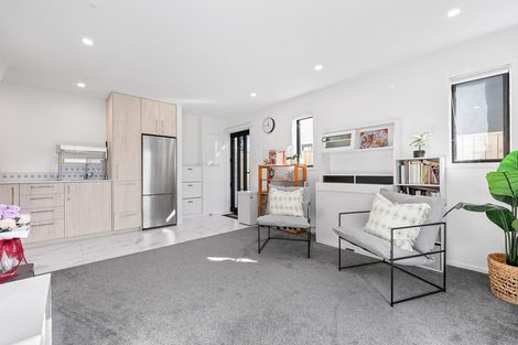 Photo of property in 2c Avon Street, Waterloo, Lower Hutt, 5011