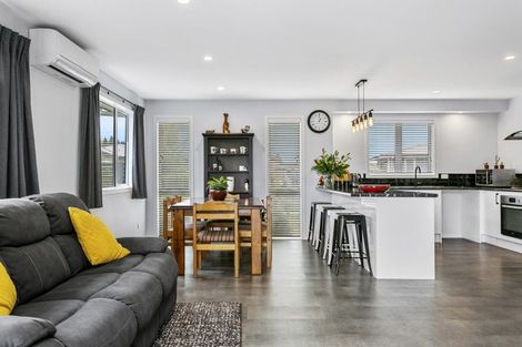 Photo of property in 27 Noumea Drive, Rangatira Park, Taupo, 3330