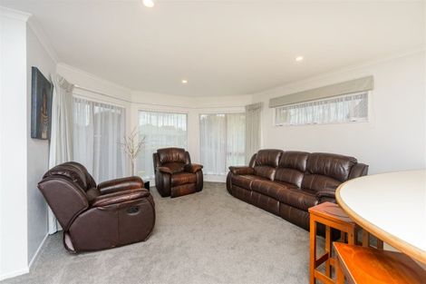 Photo of property in 21 Parnell Heights Drive, Kelvin Grove, Palmerston North, 4414