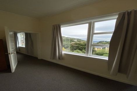 Photo of property in 164 Glenmore Street, Northland, Wellington, 6012