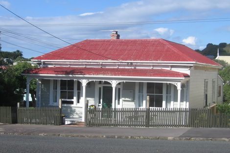 Photo of property in 6 Shoal Bay Road, Devonport, Auckland, 0624