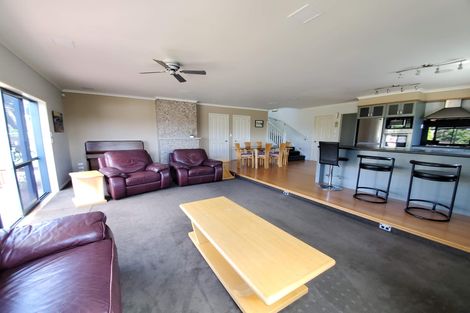 Photo of property in 17 Pacific Road, Waihi Beach, 3611