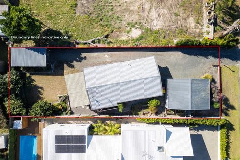 Photo of property in 1297 Papamoa Beach Road, Papamoa Beach, Papamoa, 3118