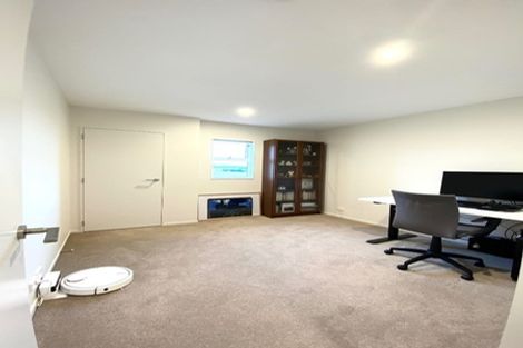Photo of property in 82 Flat Bush School Road, Flat Bush, Auckland, 2019