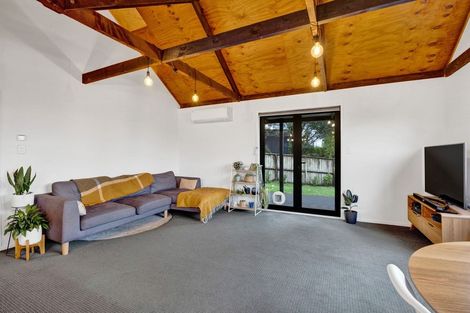Photo of property in 25 Rata Street, Upper Vogeltown, New Plymouth, 4310