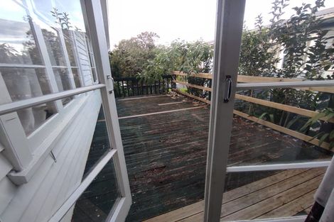 Photo of property in 69 Dundale Avenue, Blockhouse Bay, Auckland, 0600