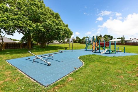 Photo of property in 4 Caulfield Green, Nawton, Hamilton, 3200