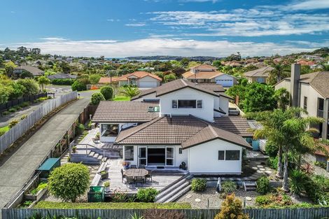 Photo of property in 32 Blue Heron Rise, Stanmore Bay, Whangaparaoa, 0932