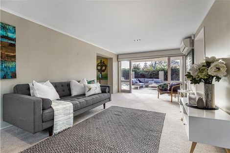 Photo of property in 136 Clovelly Road, Bucklands Beach, Auckland, 2012