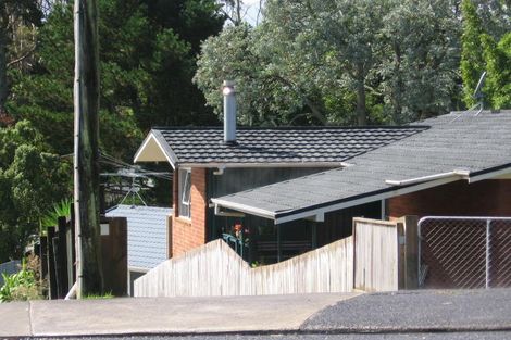 Photo of property in 50a Sunnyside Road, Sunnyvale, Auckland, 0612