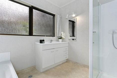 Photo of property in 3 Drayton Place, Leamington, Cambridge, 3432