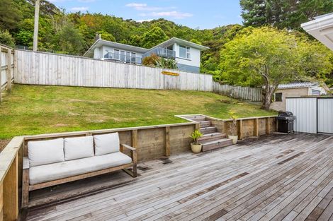 Photo of property in 71 Petrie Street, Wainuiomata, Lower Hutt, 5014