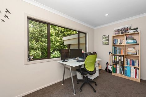 Photo of property in 98 River Road, Hamilton East, Hamilton, 3216