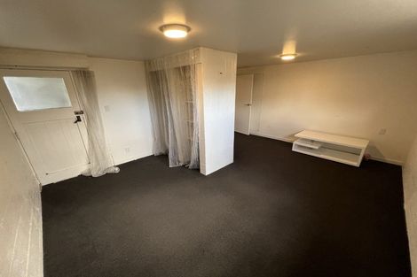 Photo of property in 2/239 Adelaide Road, Newtown, Wellington, 6021