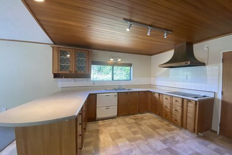 Photo of property in 42 Lakewood Avenue, Churton Park, Wellington, 6037