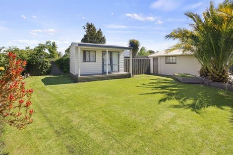 Photo of property in 17 Logie Place, Bromley, Christchurch, 8062