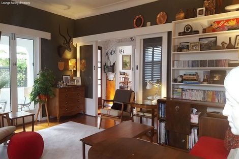 Photo of property in 3 Mckenzie Terrace, Carterton, 5713