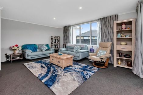 Photo of property in 16 Riverglen Road, Waipu, 0510