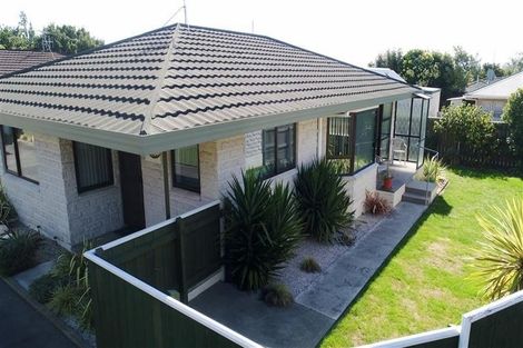 Photo of property in 2/14 Marsden Road, Stoke, Nelson, 7011