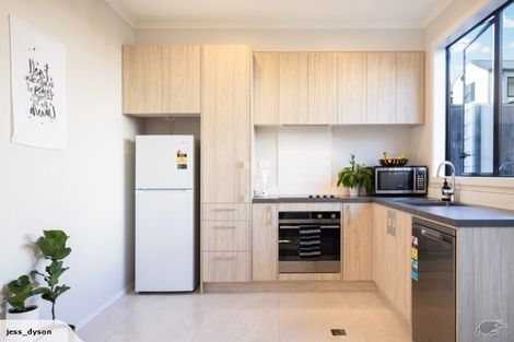 Photo of property in 14 Uku Lane, Hobsonville, Auckland, 0616