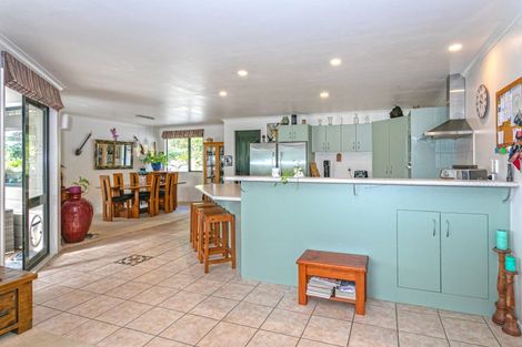 Photo of property in 6 Orchard Road, Hahei, Whitianga, 3591