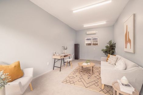 Photo of property in 2/25 Sylvia Street, Parklands, Christchurch, 8083