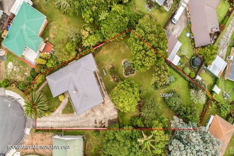 Photo of property in 15 Campbell Place, Papakura, 2110