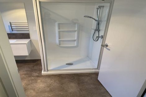 Photo of property in 8 Albatross Lane, Welcome Bay, Tauranga, 3112