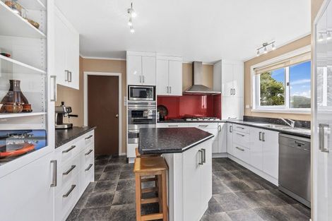 Photo of property in 22 Kingston Heights Road, Kingston, Wellington, 6021