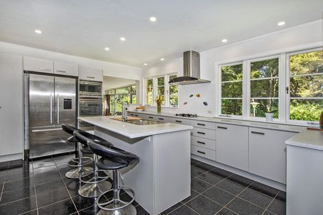 Photo of property in 2 Memorial Drive, Parahaki, Whangarei, 0112