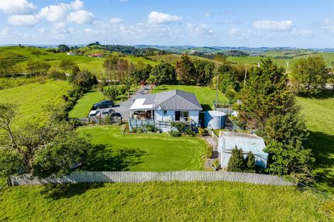 Photo of property in 498 Oruawharo Road, Oruawharo, Wellsford, 0975