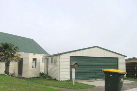 Photo of property in 4 Idaho Place, Ascot Park, Porirua, 5024