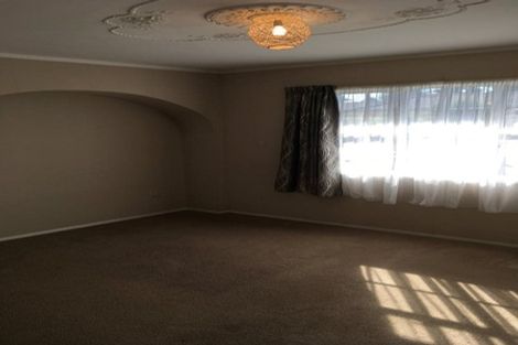 Photo of property in 323 Malfroy Road, Pomare, Rotorua, 3015