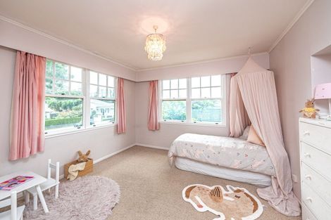 Photo of property in 11 Saint Leonard Street, Saint Johns Hill, Whanganui, 4501