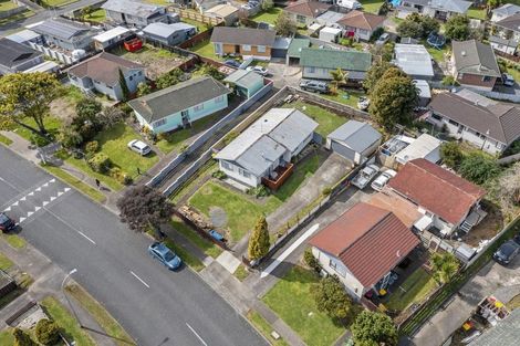 Photo of property in 14 Sharland Avenue, Manurewa, Auckland, 2102